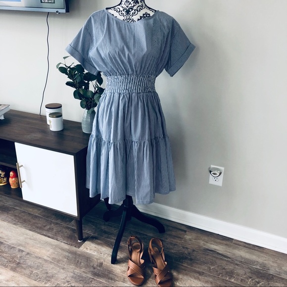 Like New! Vineyard Vines Poplin Smocked Waist Shirt Dress with Stripe Pattern - Picture 6 of 10